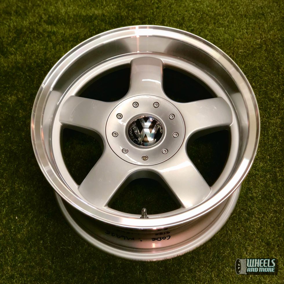 15 VW POLO 9N SMML 9/100 8J ET20 | Wheels & More
